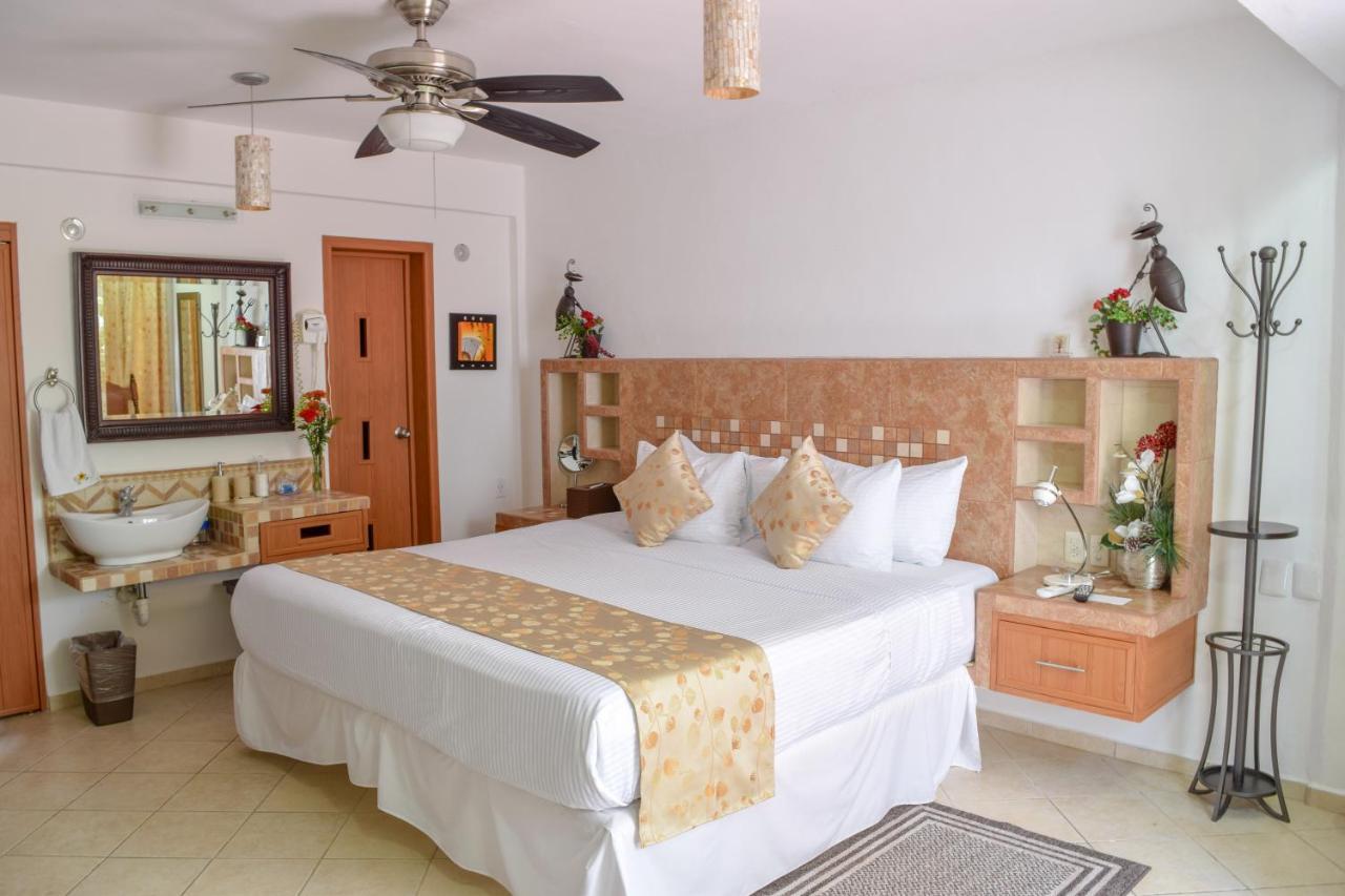 Hotel Bucaneros Isla Mujeres Eksteriør billede