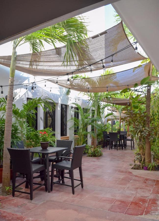 Hotel Bucaneros Isla Mujeres Eksteriør billede