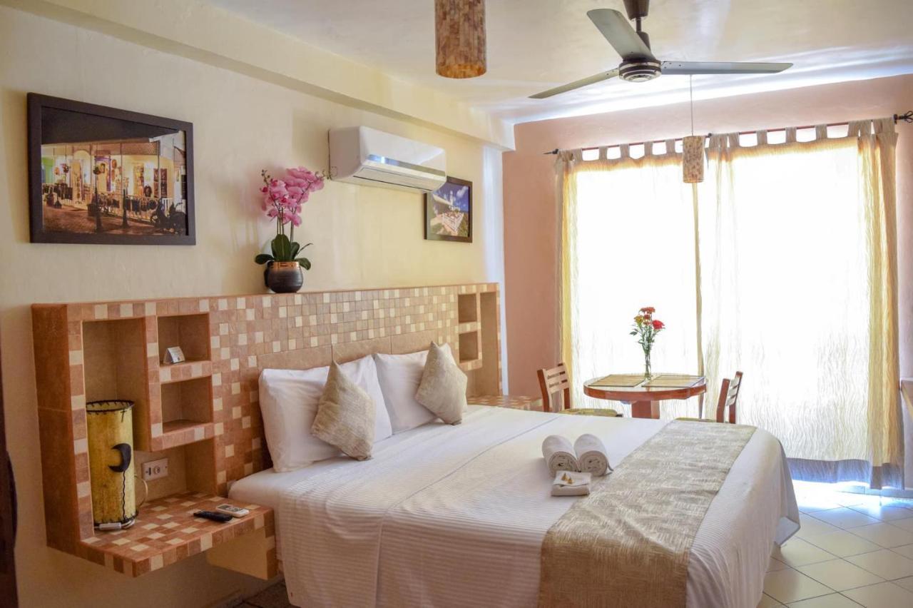 Hotel Bucaneros Isla Mujeres Eksteriør billede