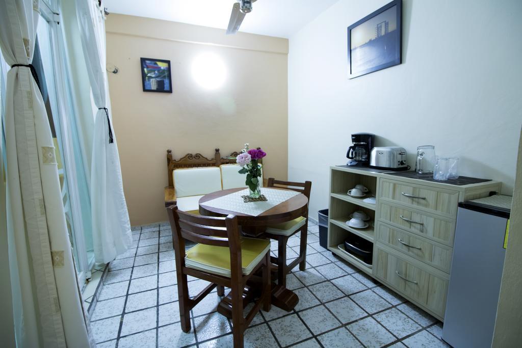 Hotel Bucaneros Isla Mujeres Eksteriør billede