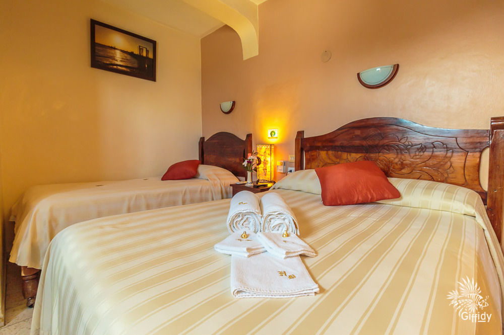 Hotel Bucaneros Isla Mujeres Eksteriør billede